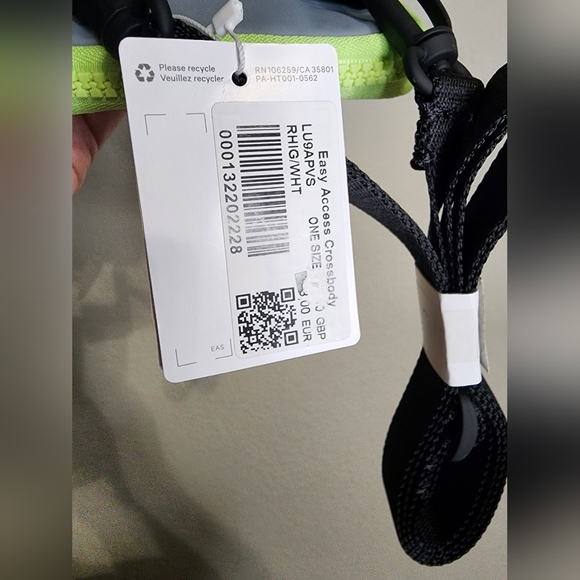 Lululemon Wasy Access Crossbody gray colorblock lime green zipper NWT - Picture 7 of 7